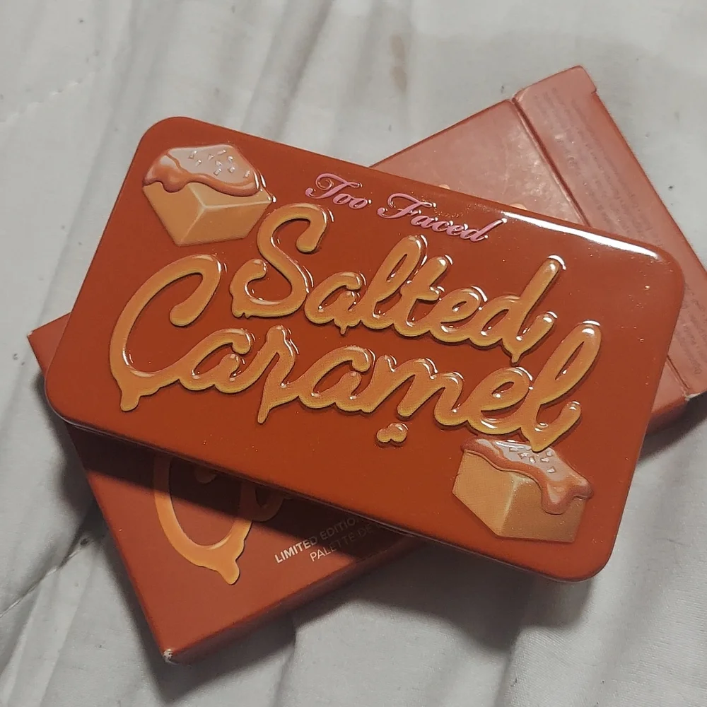 🍭🌙Too Faced Salted Caramel Palette
